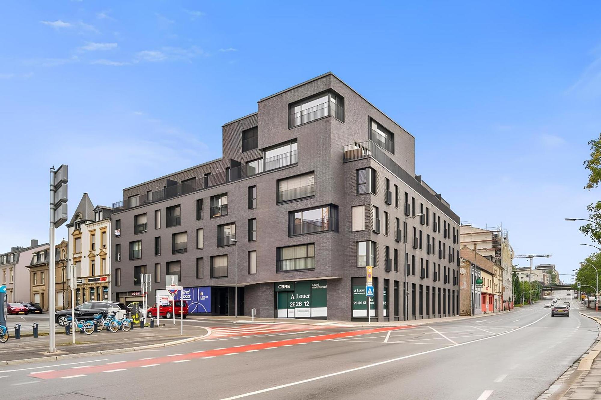 New Design Studio In Hollerich Luxemburgo Exterior foto